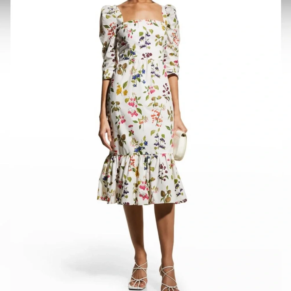 Cara Cara Busy Dress - Picture 1 of 5
